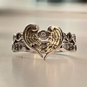 Women’s Interlocking Angel Feather Wings Creates Heart 2 Ring Set sz 6 New CZ